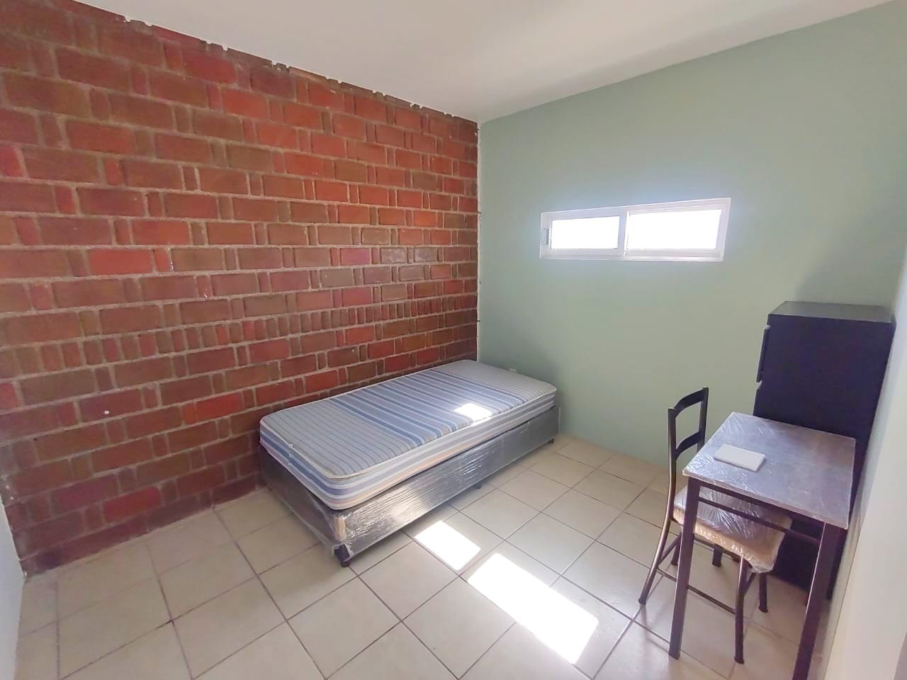 Habitación con cama individual